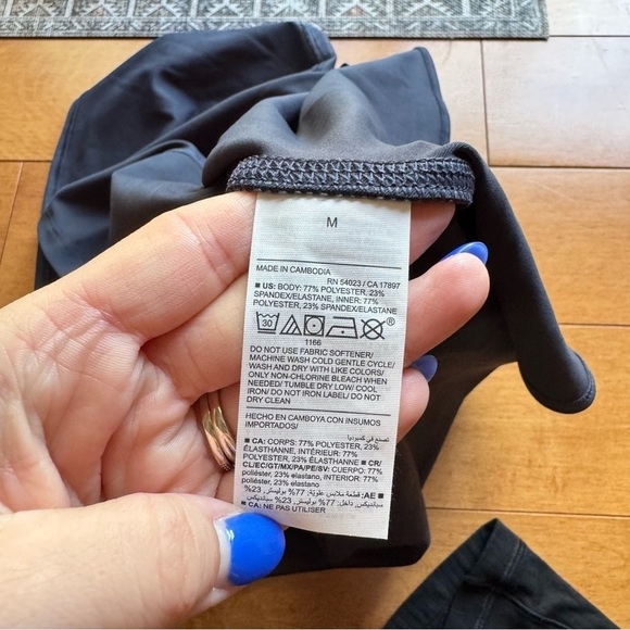 Old Navy Blue Gray Skater Mini Skirt Athletic Pleated - Picture 7 of 7